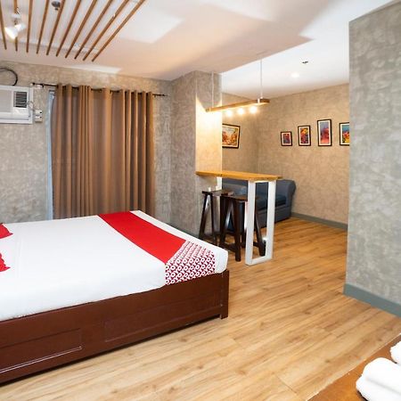 Oyo 471 Edilberto'S Bed And Breakfast Tagum Bagian luar foto